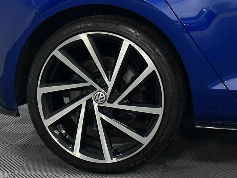 2019 Volkswagen Golf R 4Motion 2.0 TSI DSG ( 300 bhp ) HATCHBACK Petrol Automatic
