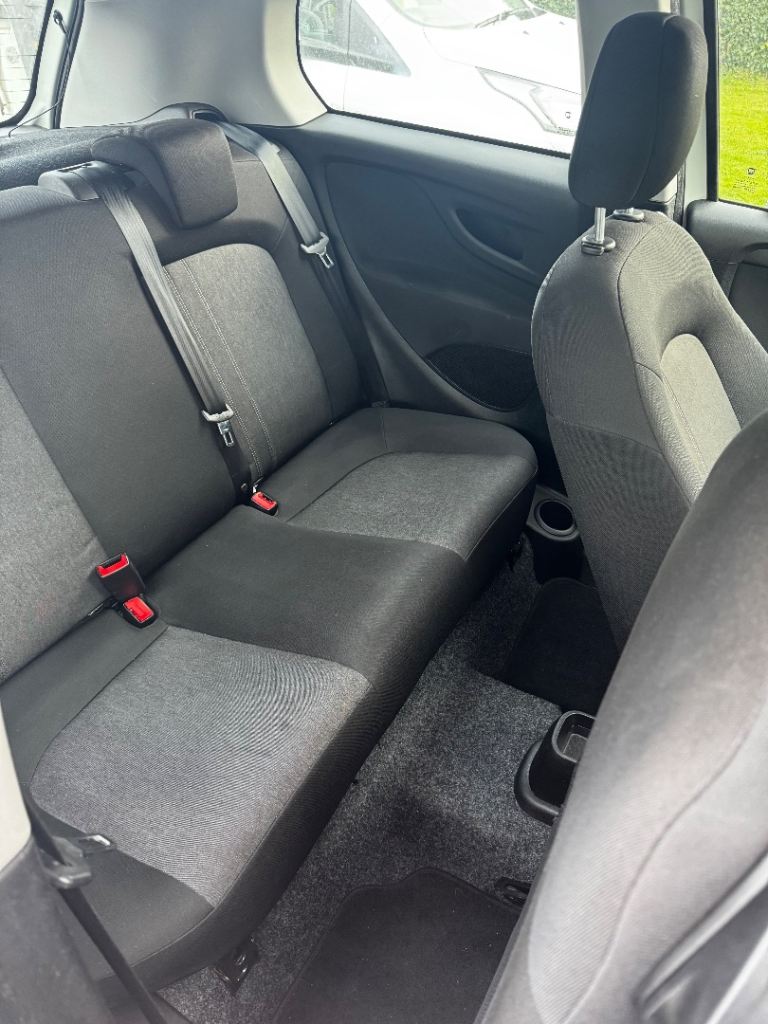 Fiat, PUNTO, Hatchback, 2015, Manual, 1242 (cc), 3 doors