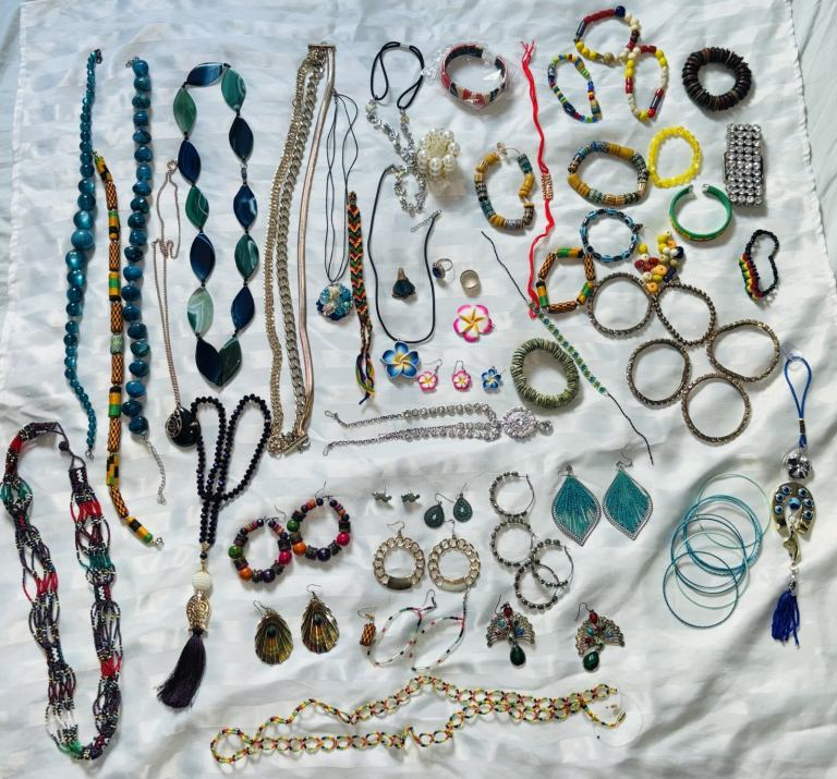 Custom Jewellery Lot