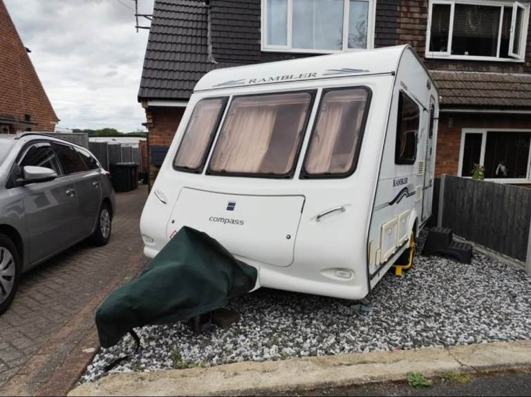 Compass Rambler 2005 2 berth caravan