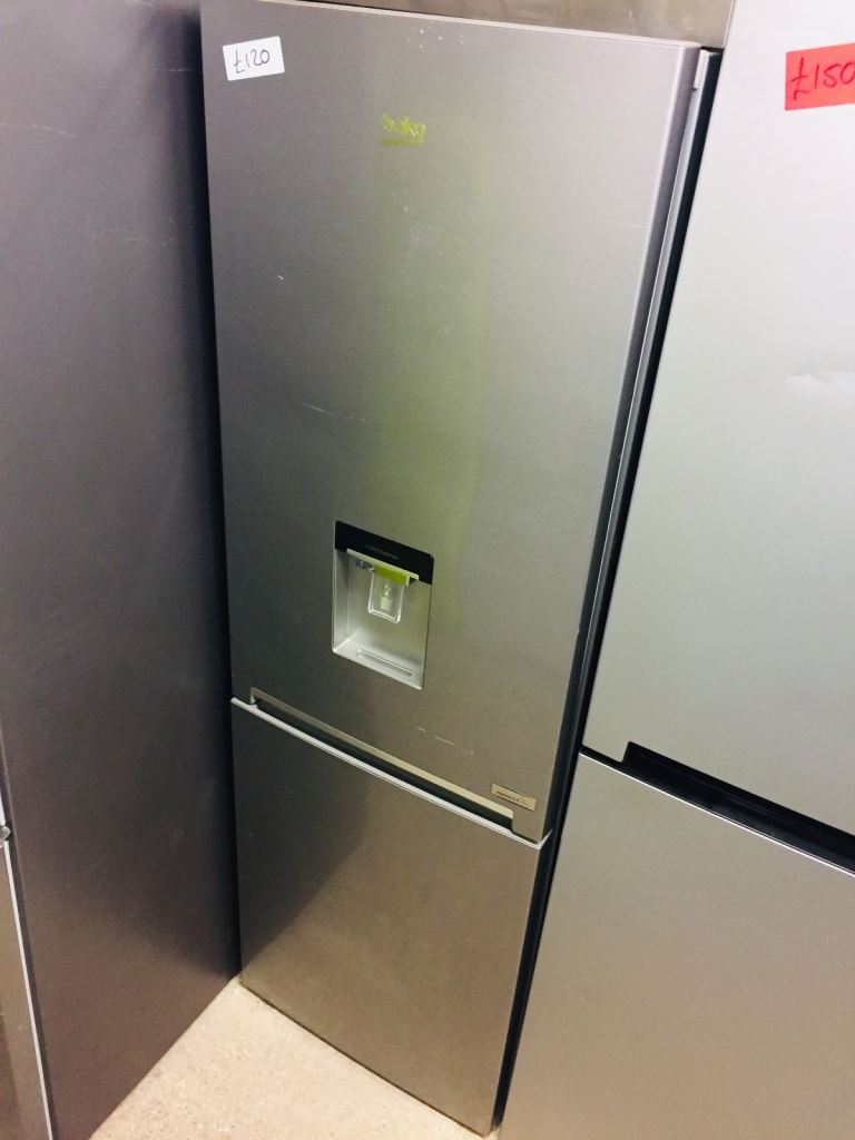 🚚 beko fridge freezer with water dispenser can deliver £120