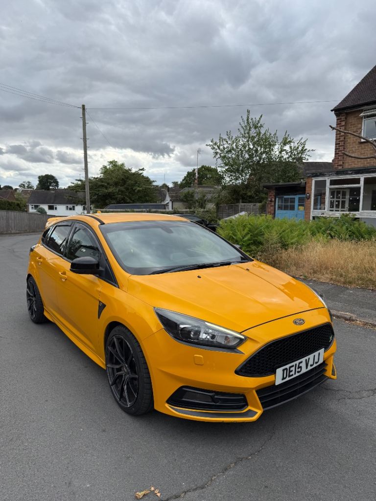 Ford, FOCUS, Hatchback, 2015, Manual, 1997 (cc), 5 doors