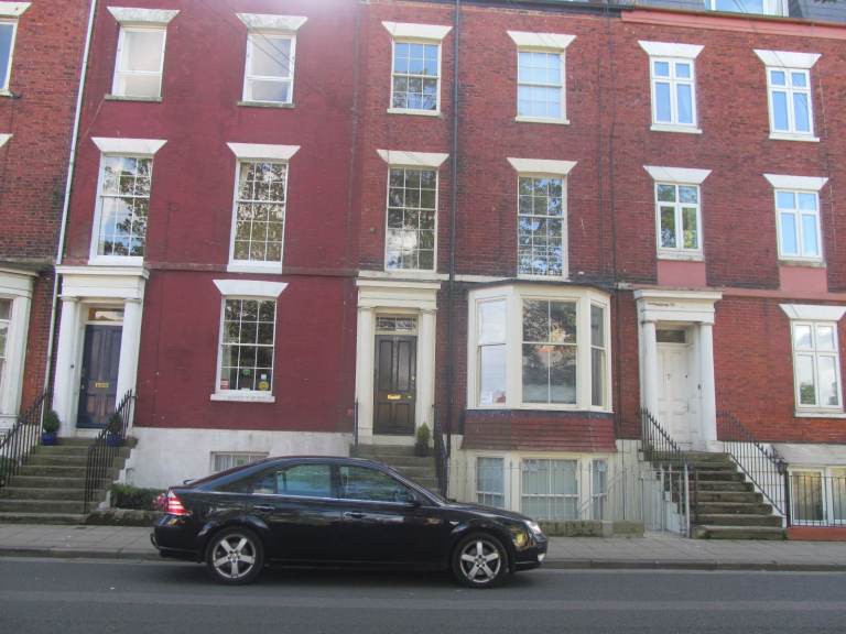 Delightful 2 bedroomed third floor apartment to let in Filey