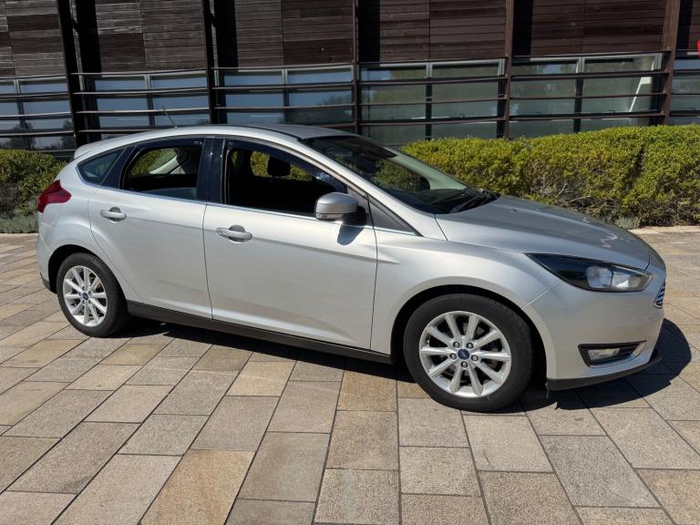 2017 Ford Focus 1.0 EcoBoost 125 Titanium 5dr Auto HATCHBACK Petrol Automatic