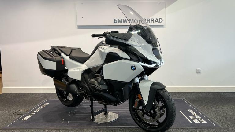 2025 BMW R1300 R1300 RT LE ASA (25MY) TOURER PETROL Manual