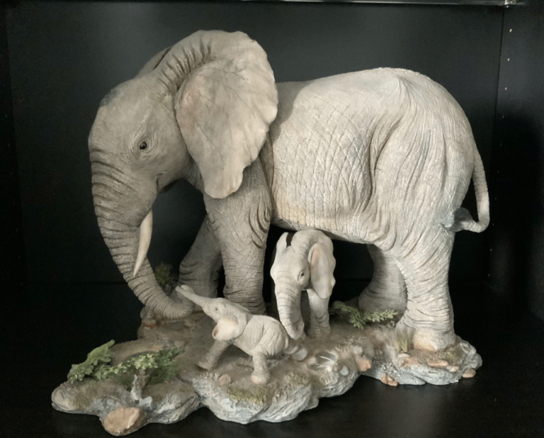 TUSKERS  Elephant - The New Arrival 