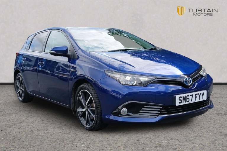 Toyota Auris 1.8 Vvt H Design Hatchback 5dr Petrol Hybrid CVT Euro 6 s/s 136 Ps