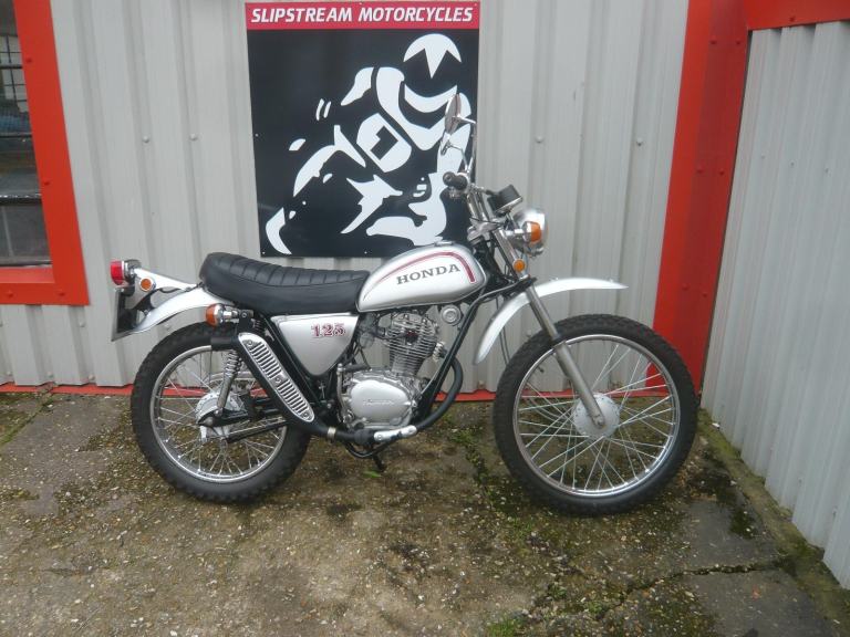 Honda SL 125 1975 CLASSIC NAKED TRAIL BIKE TS XL RETRO 250 DT 175 R LEARNER