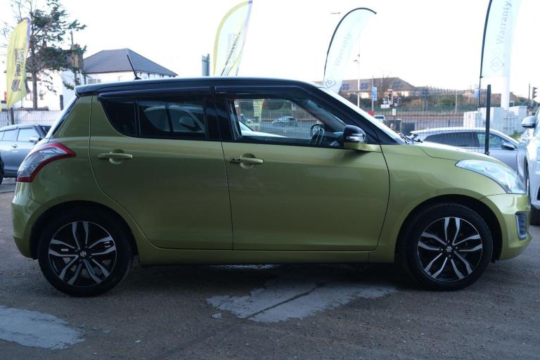 2025 Suzuki Swift 1.2 SZ4 Hatchback 5dr Petrol Auto Euro 6 (94 ps) PETROL Automatic