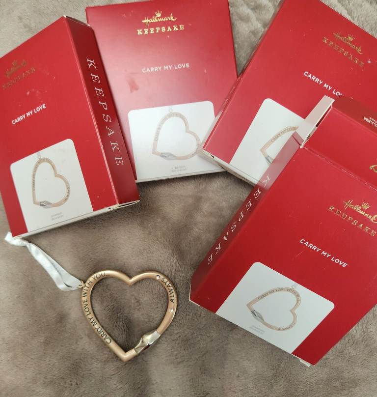 Valentine Gift? HALLMARK KEEPSAKE ORNAMENT