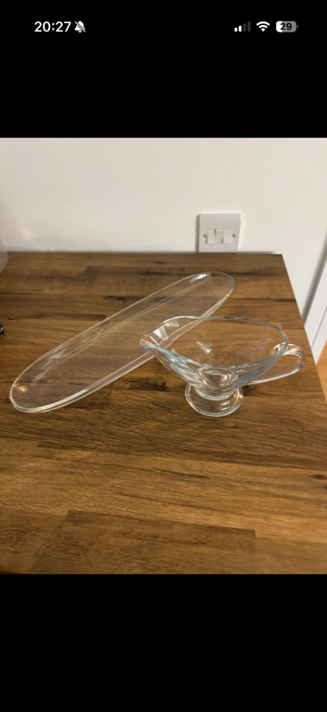 Glass Gravy Boat & Serving Platter Set – Excellent Condition