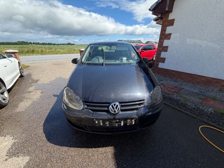 Volkswagen, GOLF, Hatchback, 2004, Manual, 1598 (cc), 3 doors