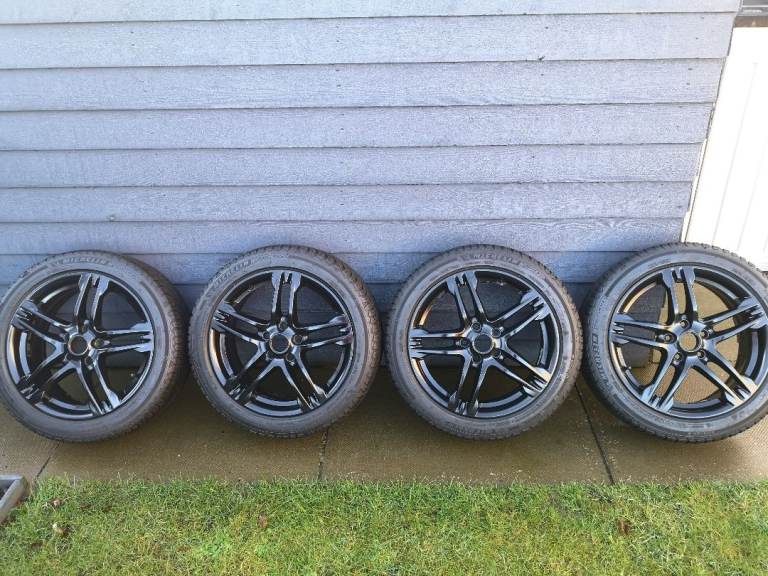 Renault Clio Sport 197/200 Alloy wheels with Winter/All season tyres