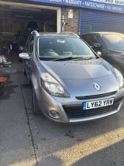 2012 Renault Clio 1.6 VVT Dynamique TomTom Sport Tourer 5dr Petrol Auto Euro 5