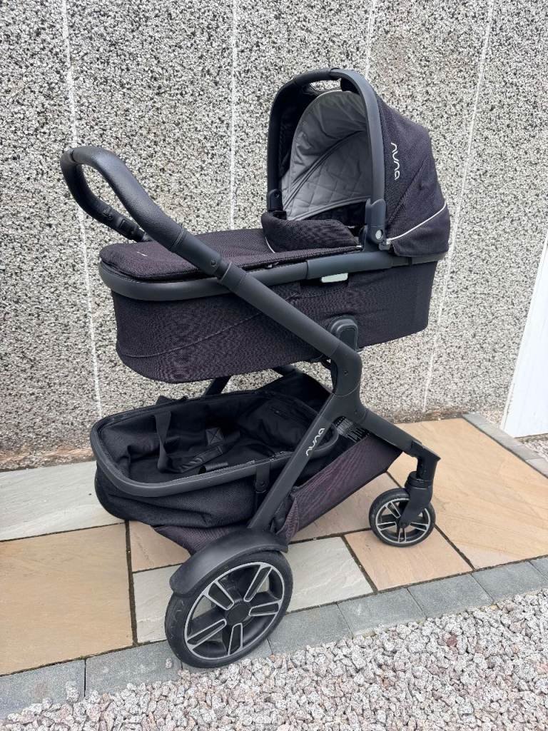 Nuna Demi Grow Pram and Stroller. Price Reduced