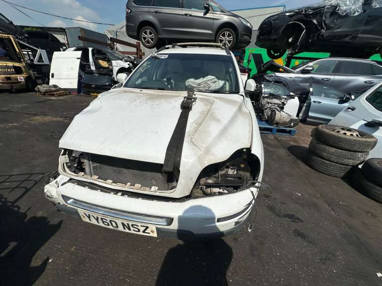 2010 VOLVO XC90 2.4 D5 [200] SE 5DR GEARTRONIC BREAKING FOR PARTS