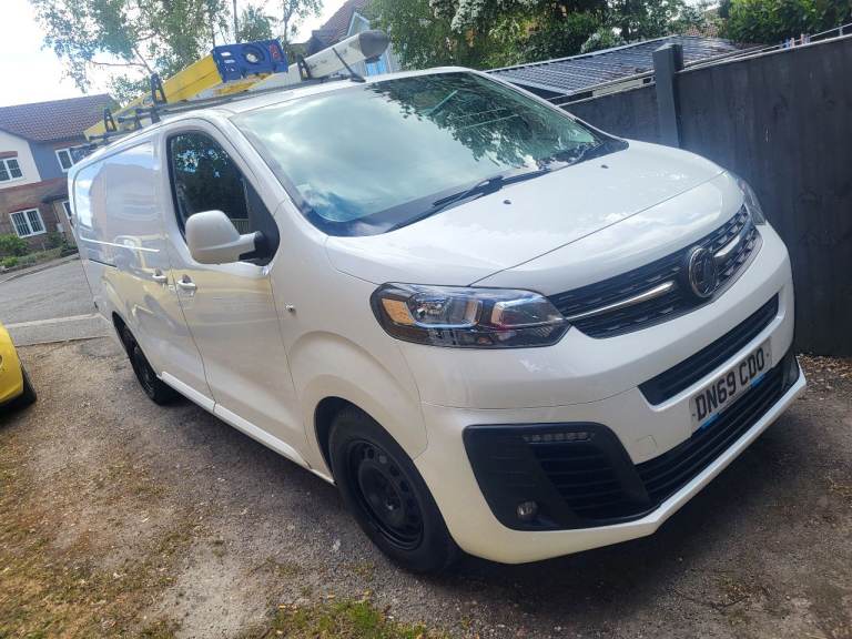 Vauxhall, VIVARO, Panel Van, 2019, Manual, 1499 (cc)
