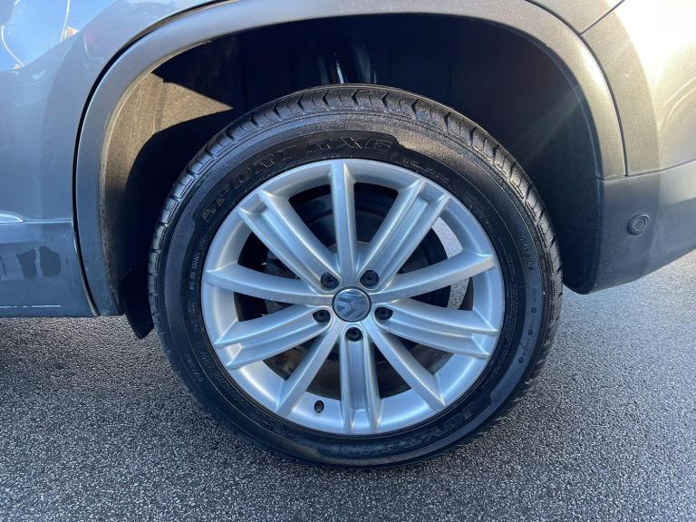 2016 Volkswagen Tiguan 2.0 TDI BlueMotion Tech Match Edition DSG 4WD Euro 6 (s/s) 5dr ESTATE Dies...