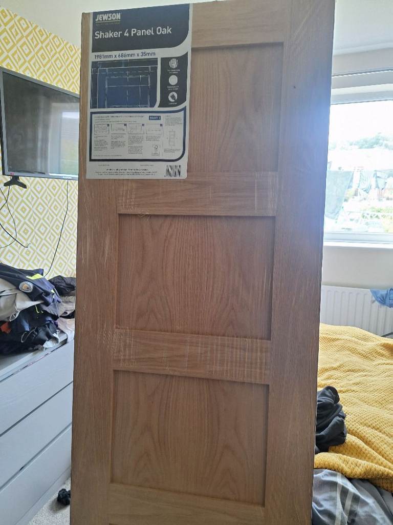 JELD-WEN Shaker 4 Panel Oak Internal Door - Brand New