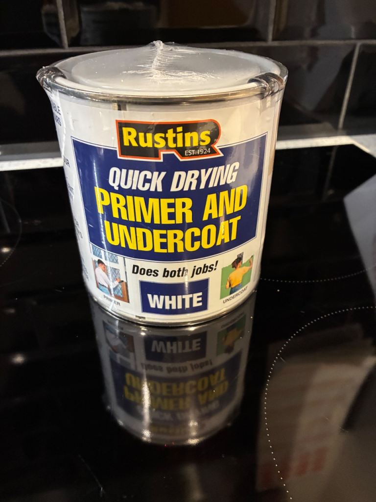 New sealed 1L Rustins White Quick Drying Primer & Undercoat 