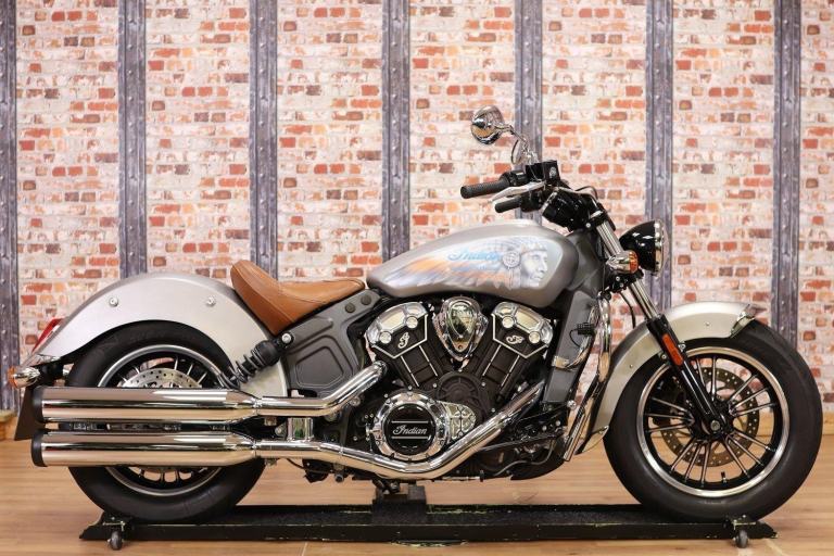 2017 INDIAN SCOUT - ONLY 13,031 MILES - CUSTOM PAINTWORK AND EXTRAS