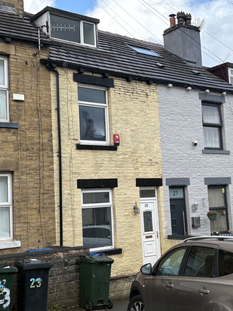3 bedroom house to let £800