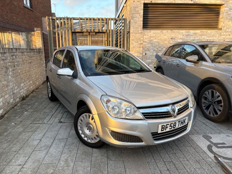 Vauxhall, ASTRA, AUTOMATIC, 2008, Lovely Drive