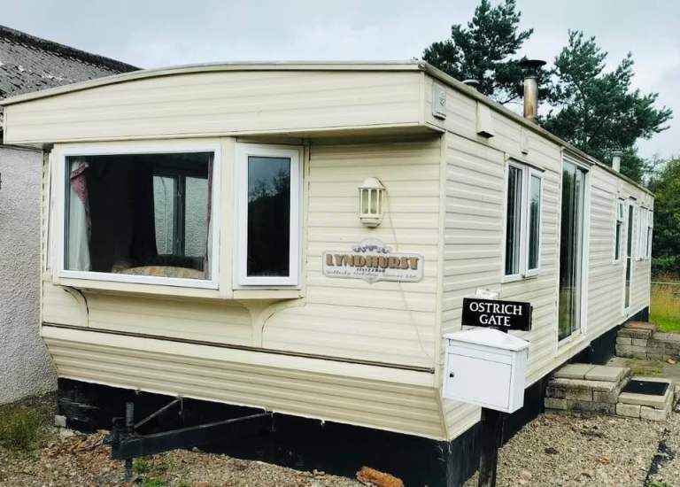 Willerby Residential Caravan with log-burning stove!