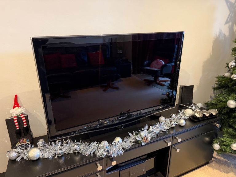 image for Samsung 48 inch TV