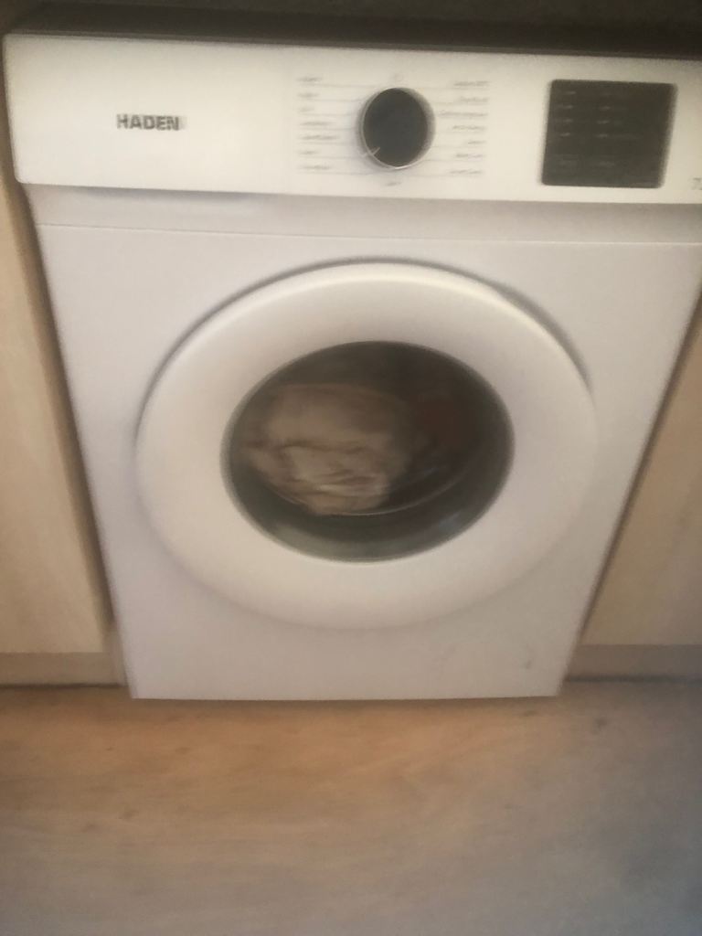 BRAND NEW HADEN 7kg machine 