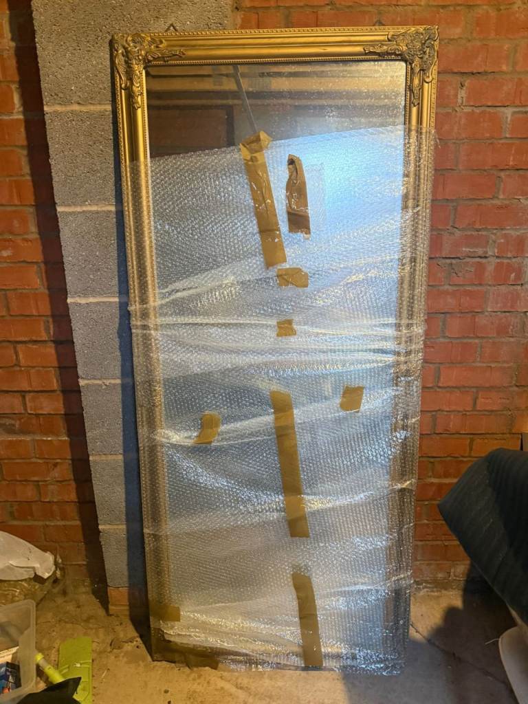 GOLD VINTAGE TRIM MIRROR 