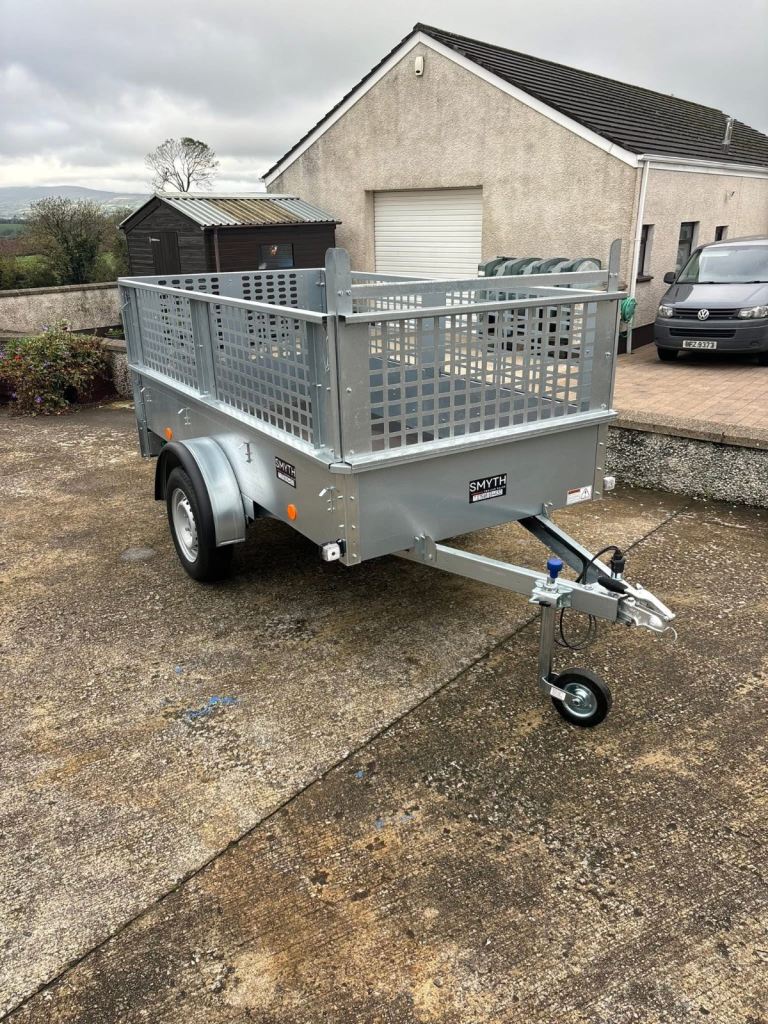 Car Trailer (Broniss) - 8.2FT x 4.2FT - Galvanised