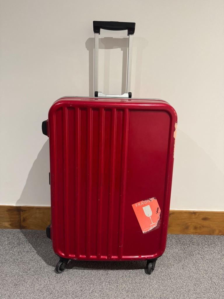 American tourister suitcase 