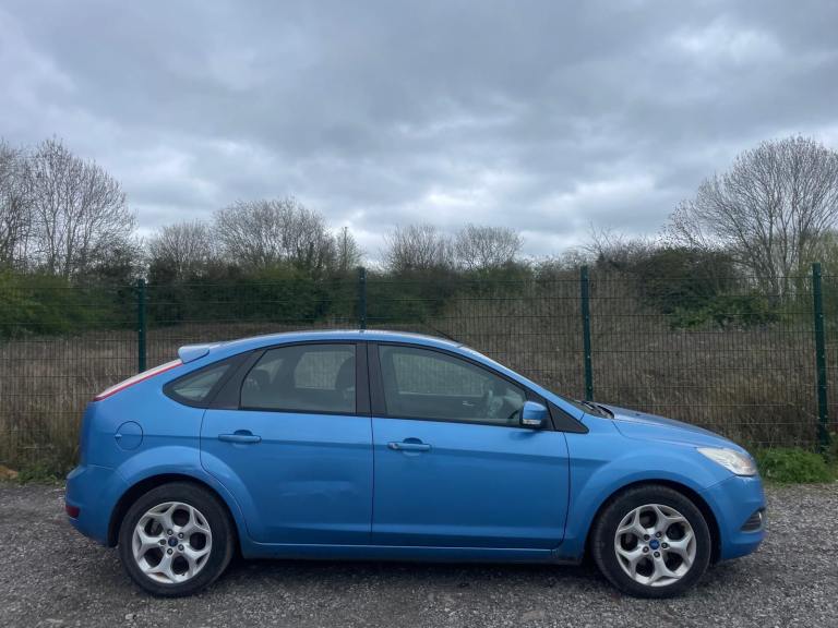 FORD FOCUS 1.6 SPORT 11 REG BLUE 5 DOOR MOT JANUARY 3RD 2027 SERVICE HISTORY LOW INSURANCE 40+MPG