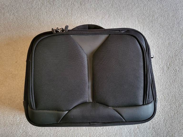 Black Laptop Bag / Briefcase – Good Condition