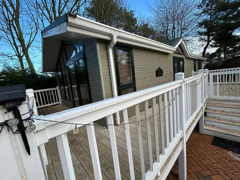 WILLERBY NEW HAMPSHIRE 40X16 • 2 BED LODGE • HIGH SPEC • £38,995