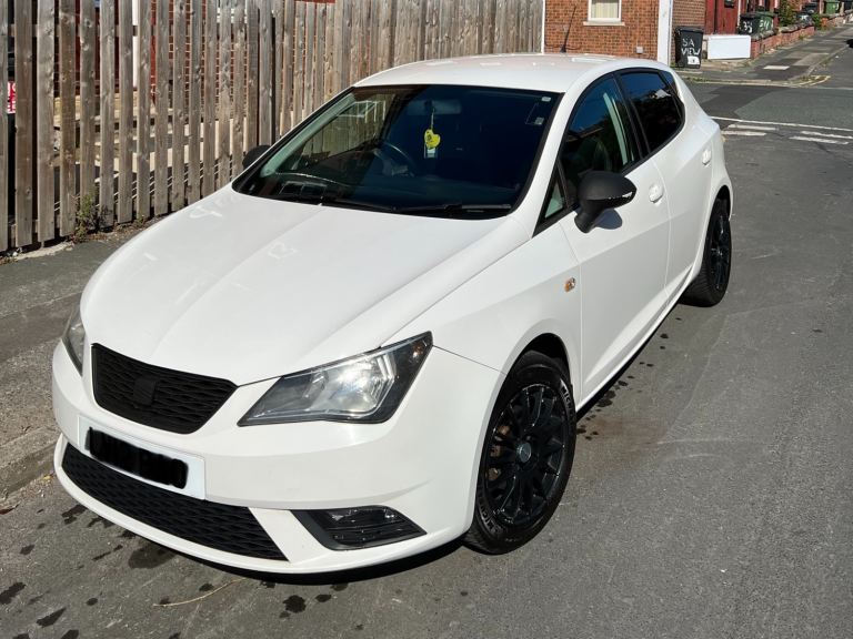 Seat, IBIZA, Hatchback, 2012, Manual, 1390 (cc), 5 doors