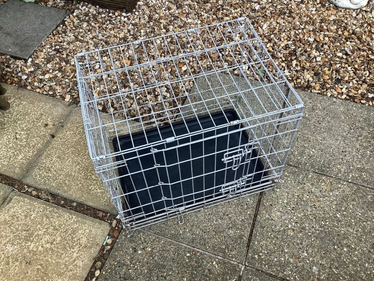 DOG CRATE