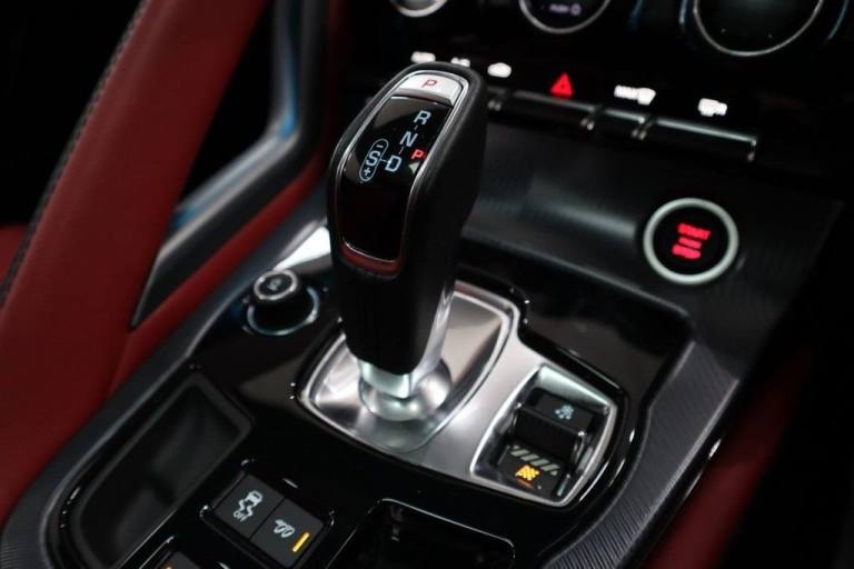 2019 19 JAGUAR F-TYPE 3.0 V6 GPF R-DYNAMIC COUPE 2DR PETROL AUTO EURO 6 (S/S) (3