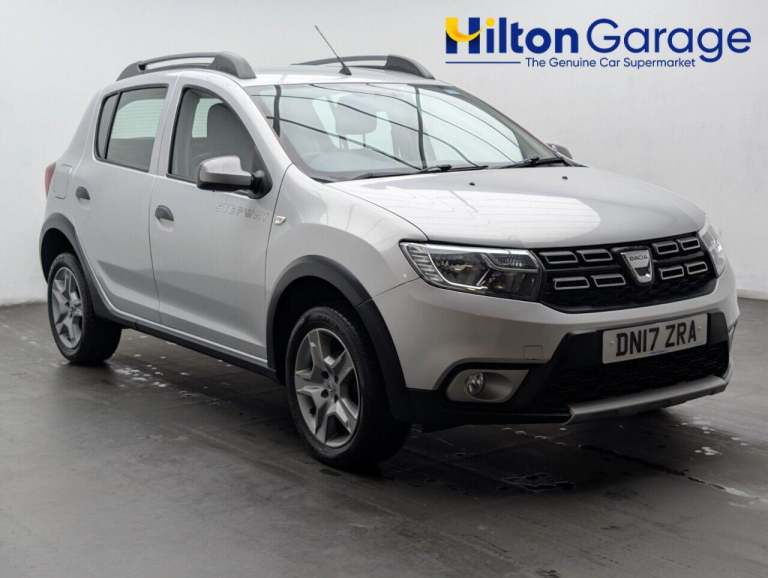 2017 Dacia Sandero Stepway 0.9 TCe Laureate Hatchback 5dr Petrol Manual Euro 6 (s/s) (90 ps) - PA...