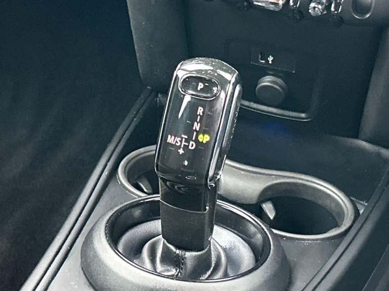 2019 MINI Countryman 1.5 Cooper Classic 5dr Auto HATCHBACK PETROL Automatic