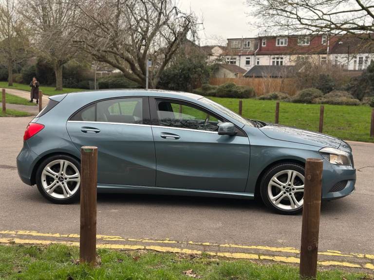 Mercedes-Benz, A CLASS, Hatchback, 2013, Manual, 1461 (cc), 5 doors