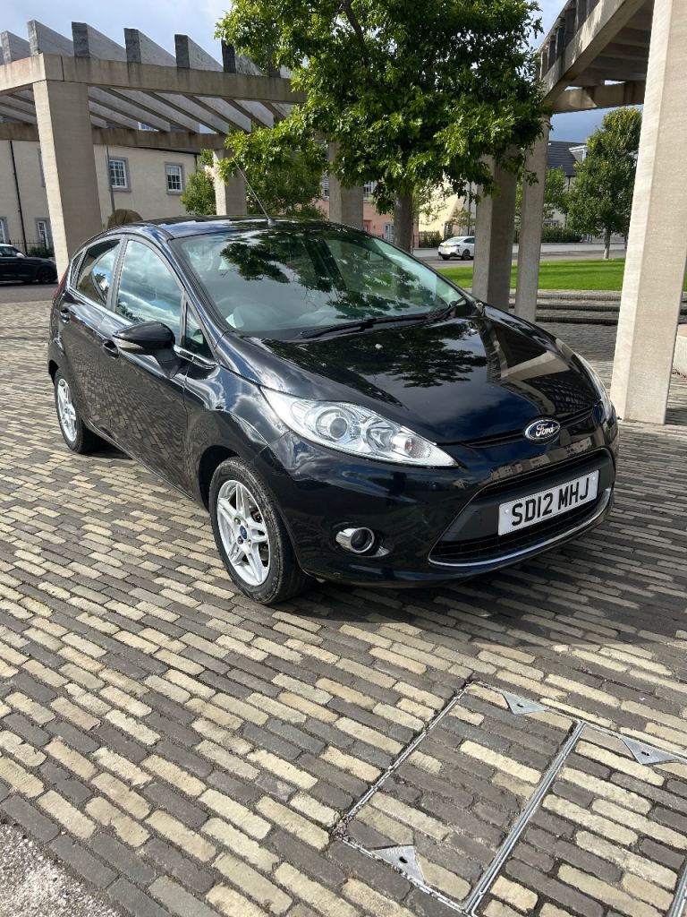 Ford, FIESTA, Hatchback, 2012, Manual, 1242 (cc), 5 doors