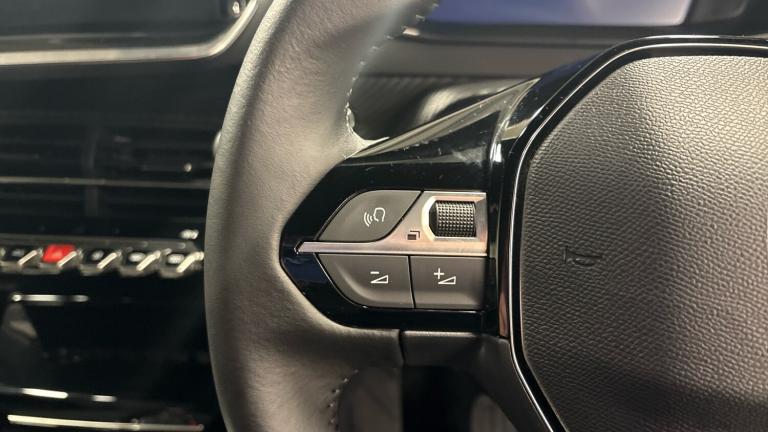 2025 Peugeot 2008 50kWh Allure SUV 5dr Electric Auto (7kW Charger) (136 ps) SUV Electric Automatic