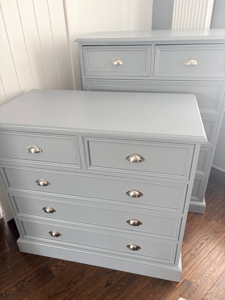 Absolutely stunning quality solid wood chests of drawers