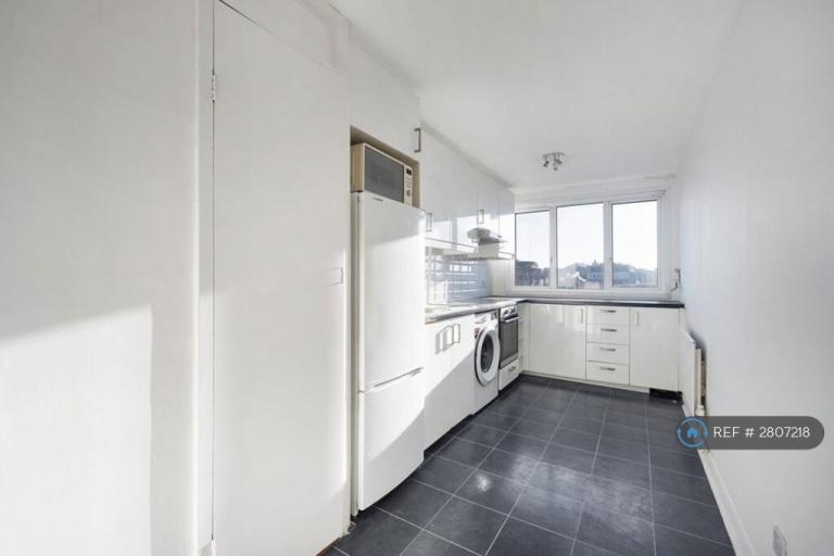 1 bedroom in Fulmer House, London, NW8 (#2807218)