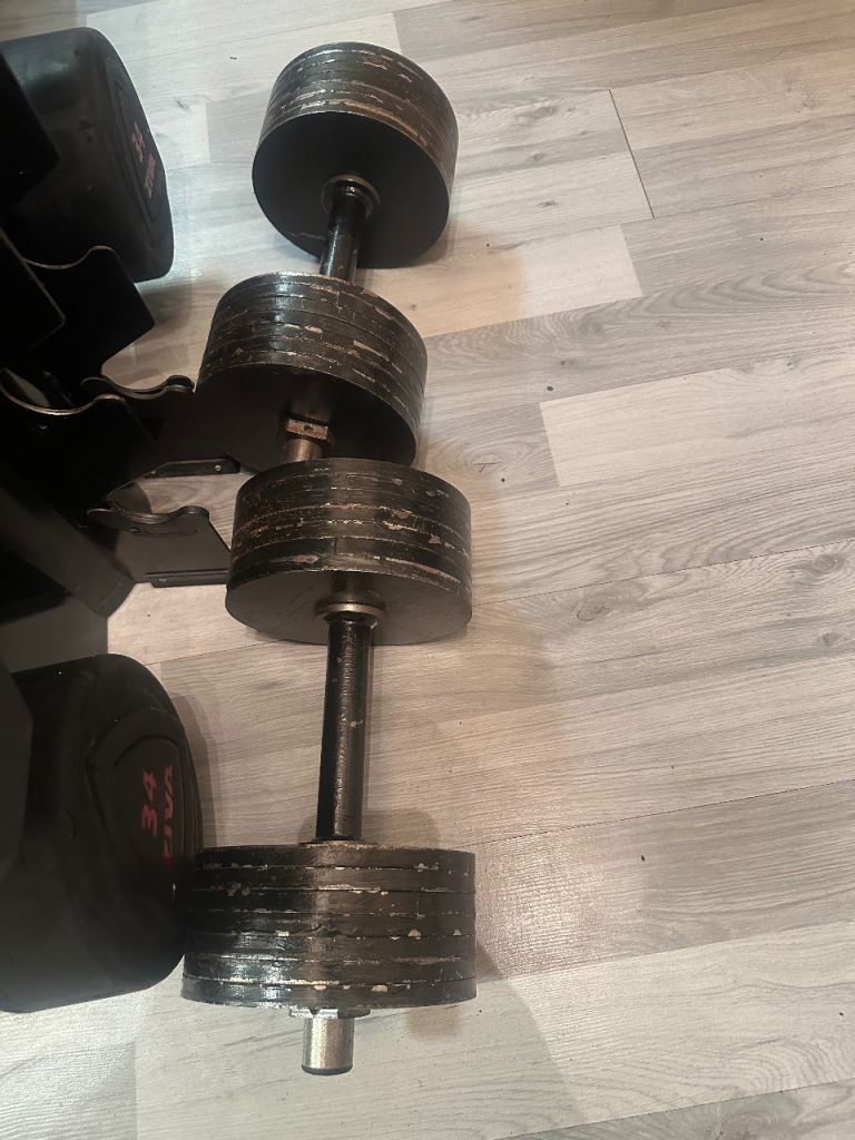 2x35kg Adjustable Dumbbells - Heavy Duty, Fair Condition