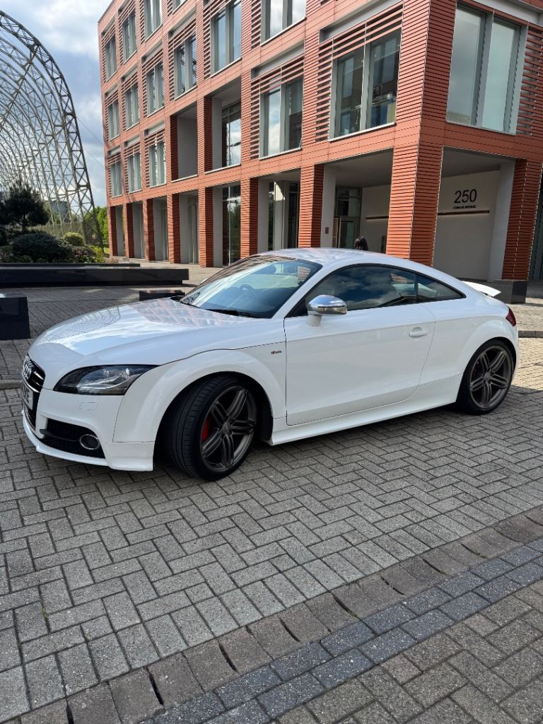 Audi, TT, Coupe, 2011, Manual, 1984 (cc), 2 doors