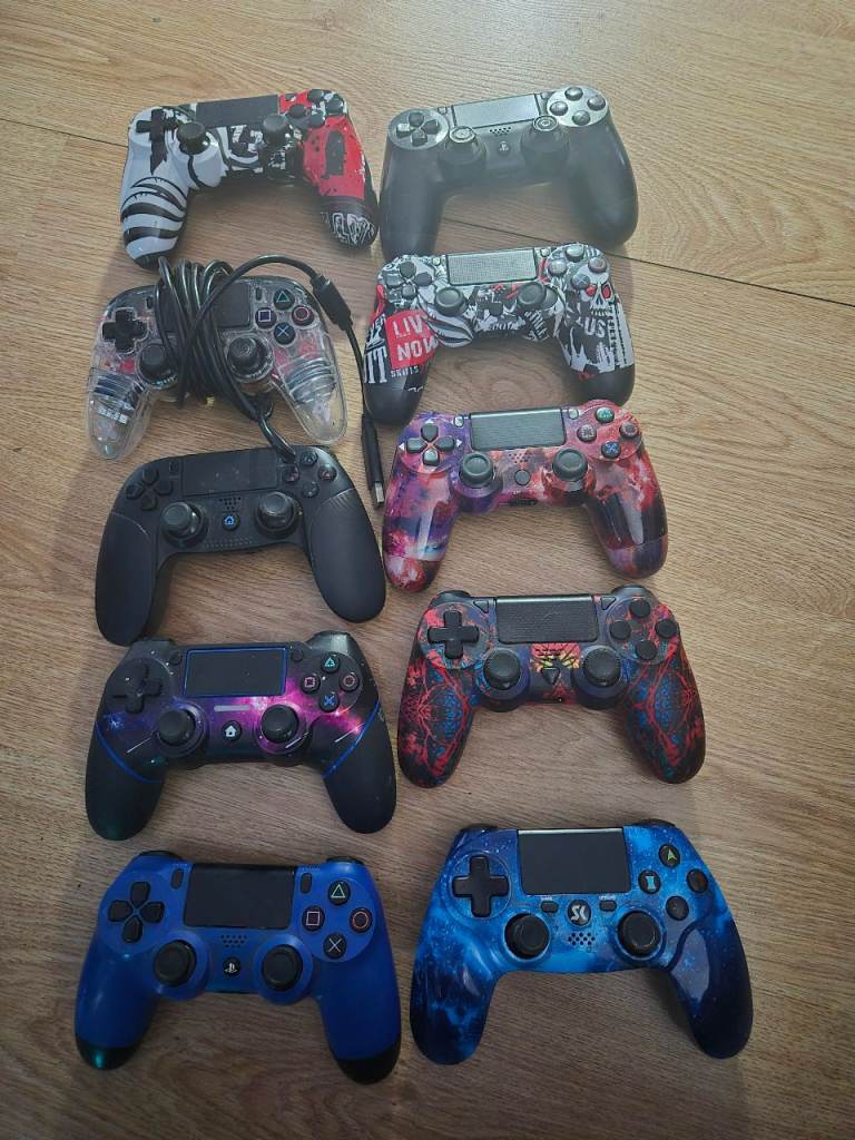 10 x ps4 controllers spare and repairs 