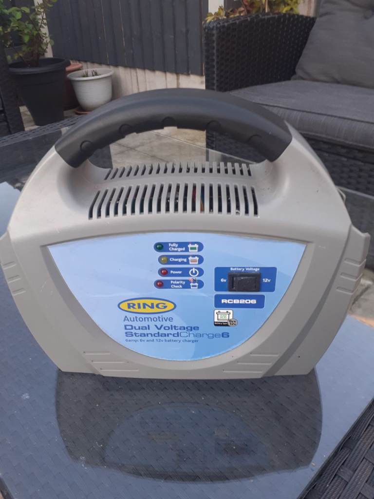 Ring Automotive Car Battery Charger
